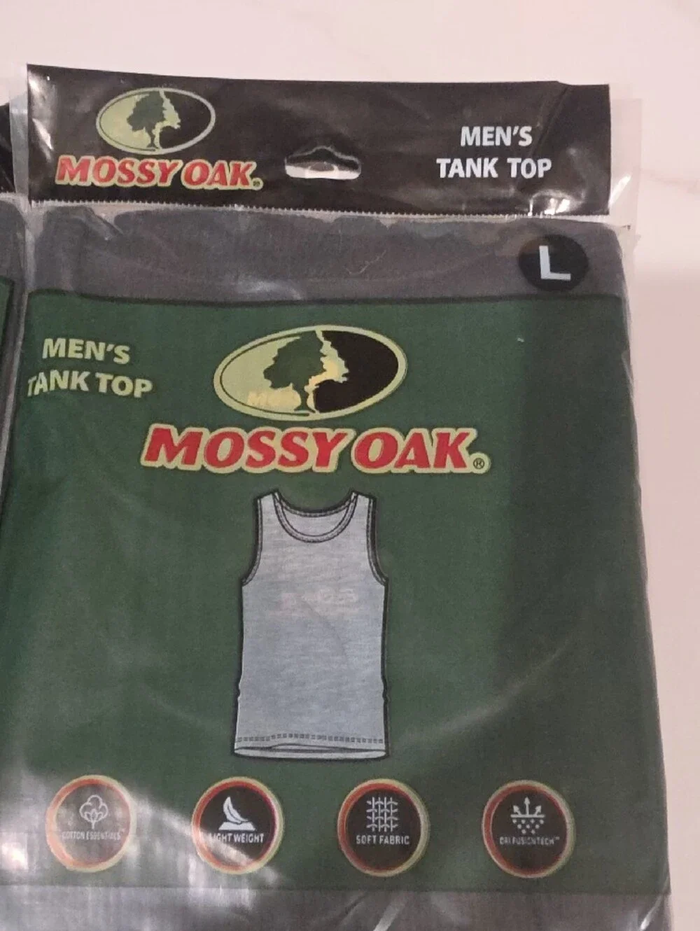 New In Pack  Mossy Oak Men's Black  Tank Size L 42-44